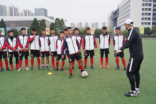 anbotiyu定位用全新的娱乐模式为广大用户提供刺激好玩的软件服务产品图片