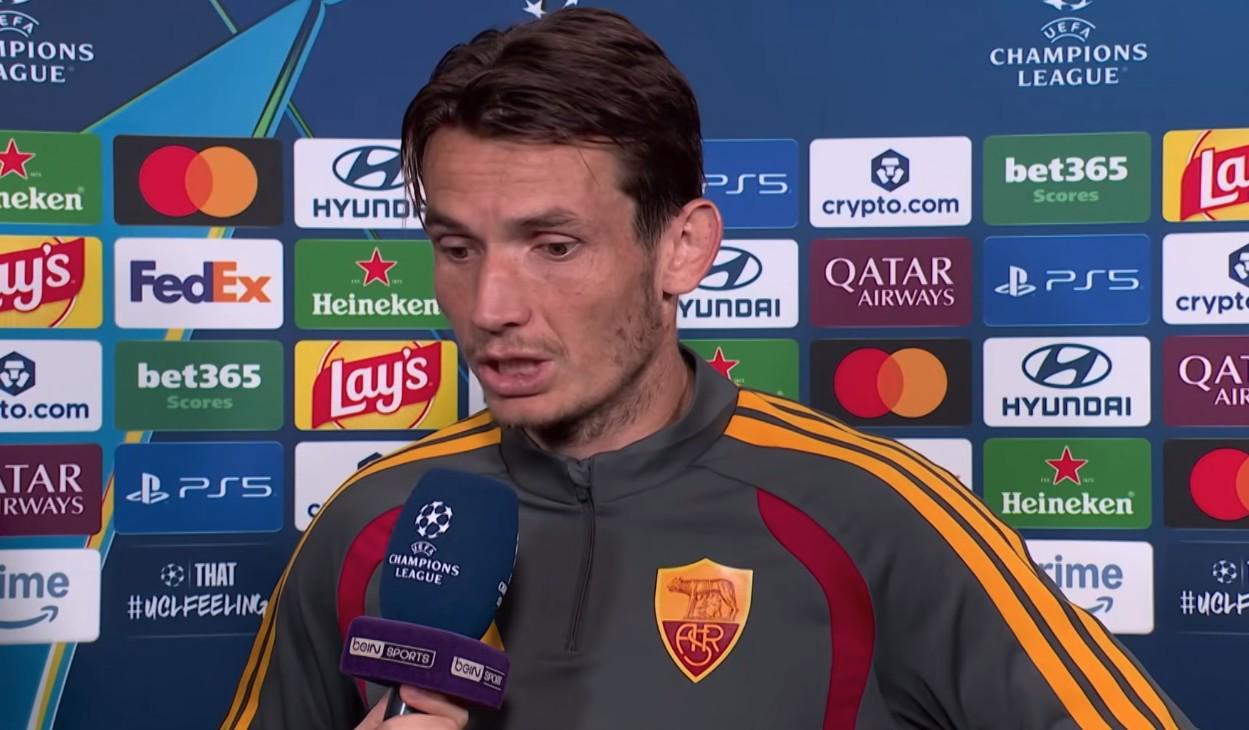 德容恩：我们让皇马踢得非常狼狈，这样痛失好局令人沮丧